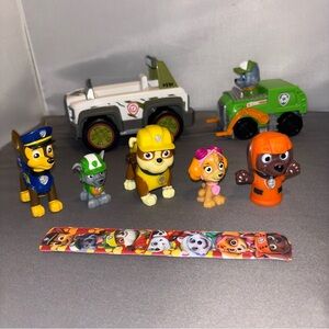 Paw Patrol Lot: 2 Vehicles Cars, 4 Pups Figurines, Finger Puppet & Snap Bracelet